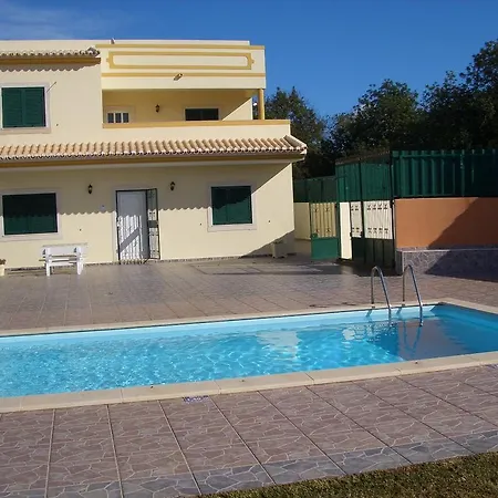 Villa Pedro Oura